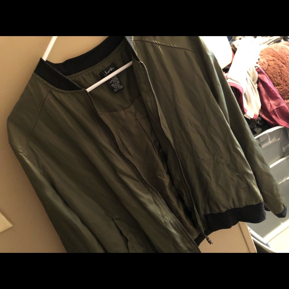 Jacket - Picture 2 of 2